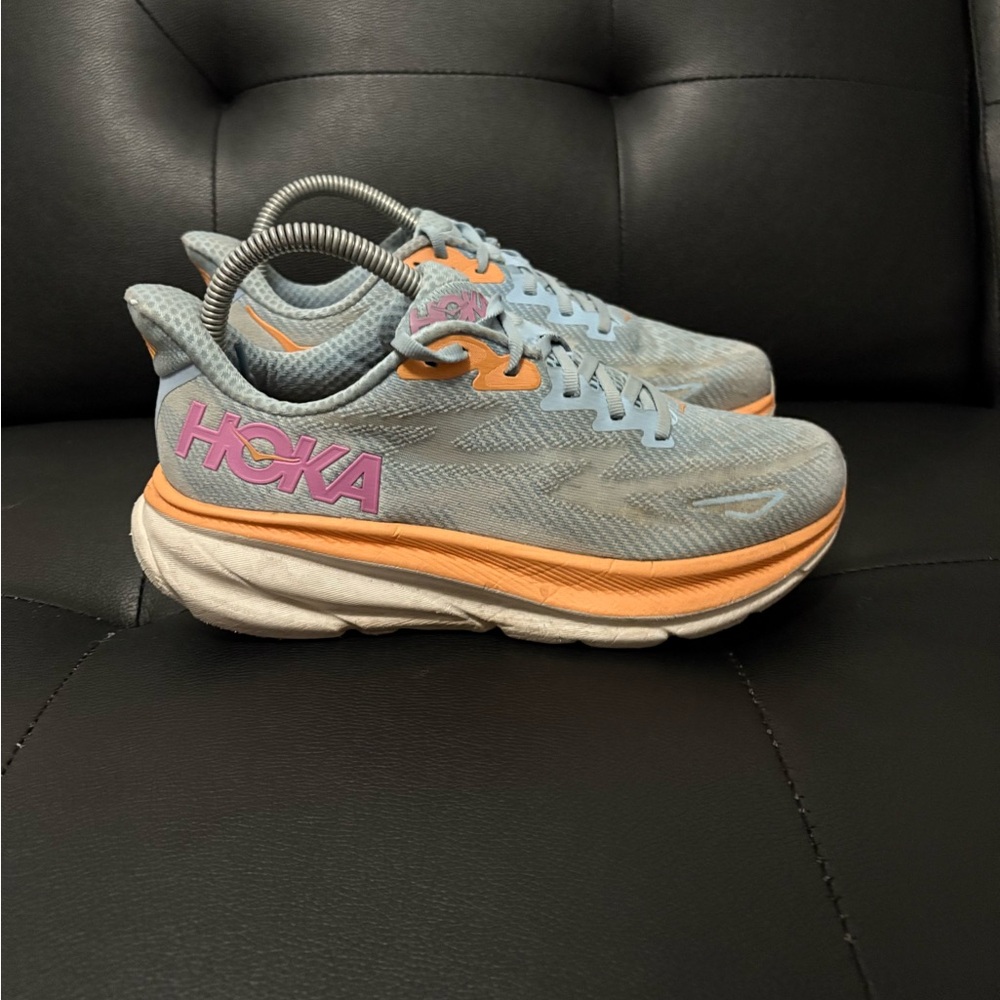 Hoka Shoes Women's 7.5B Blue One One Clifton 9 Athletic Running Shoes Sneakers